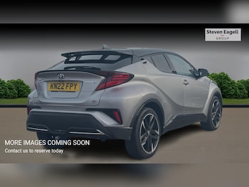 Used Toyota C-HR 2022 for sale - 76499880: Photo