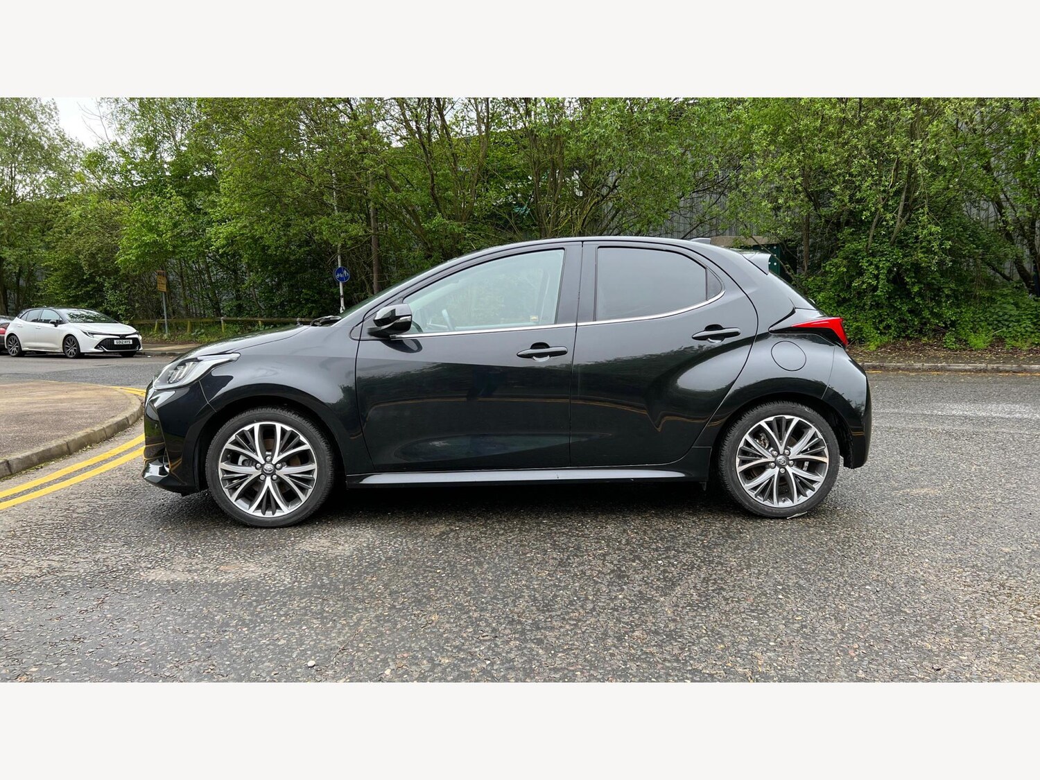 Used Toyota Yaris 2022 for sale - 76512285: Photo 19