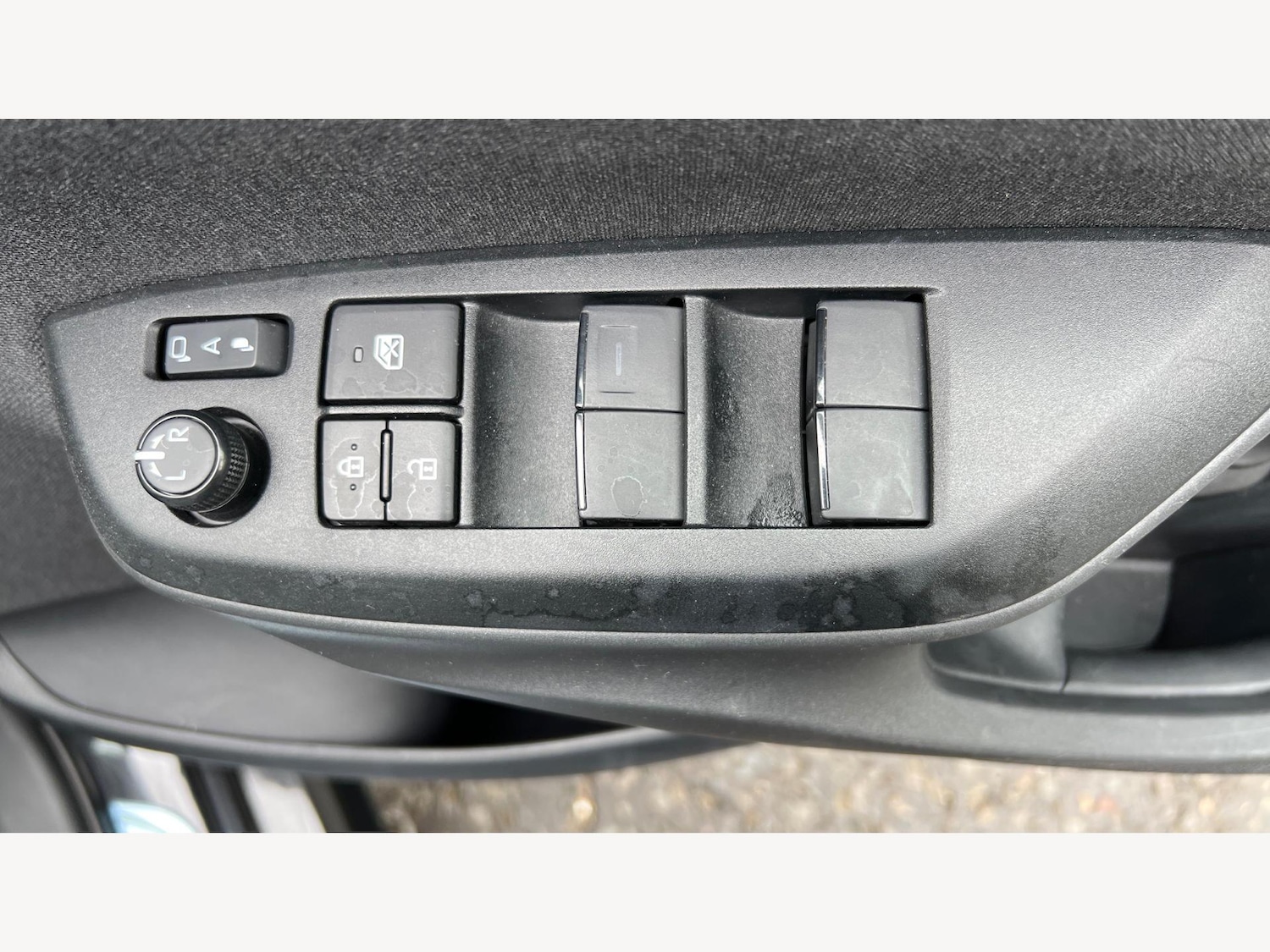 Used Toyota Yaris 2022 for sale - 76512285: Photo 27