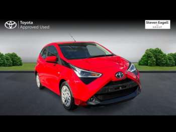 (71) - 1.0 VVT-i x-play Hatchback 5dr Petrol Manual Euro 6 (s/s) (71 ps)