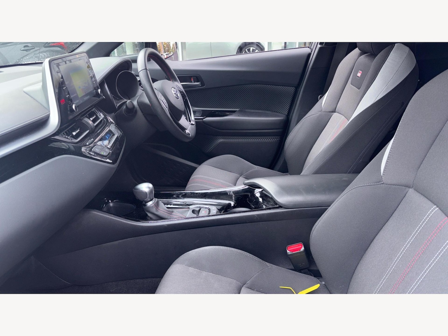 Used Toyota C-HR 2021 for sale - 76325994: Photo 12