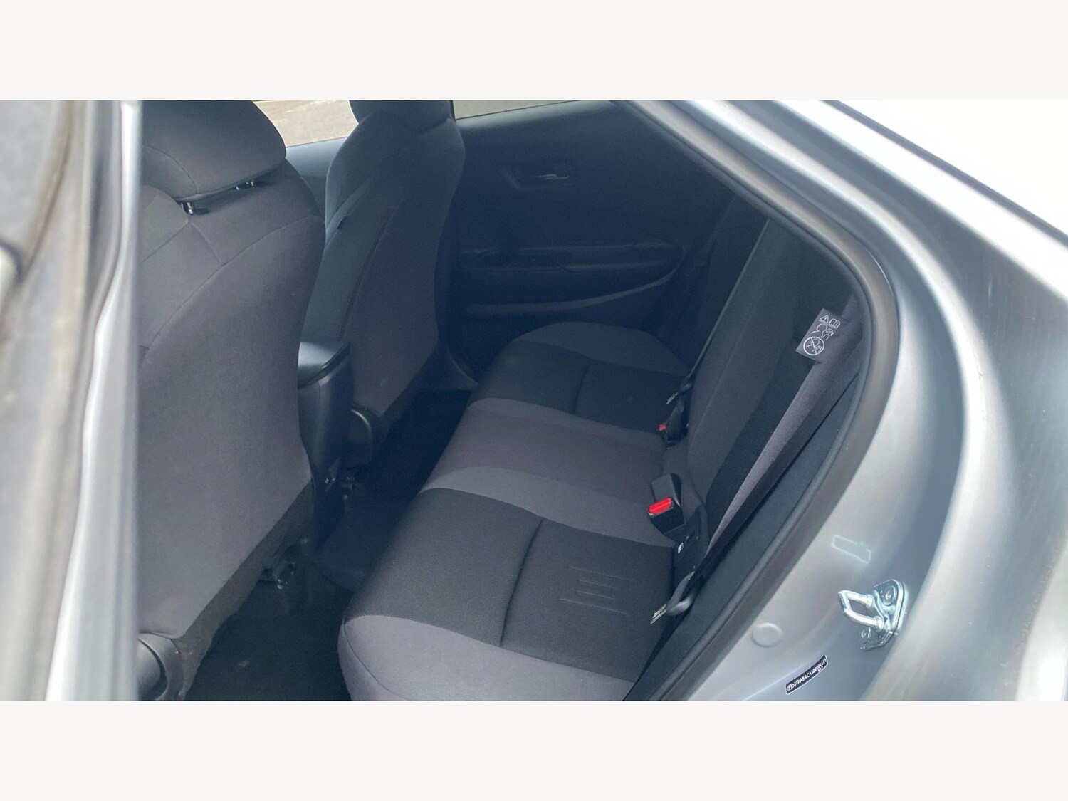 Used Toyota C-HR 2024 for sale - 77330356: Photo 15