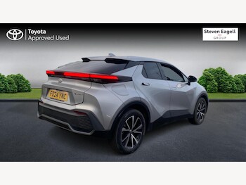 Used Toyota C-HR 2024 for sale - 77330356: Photo