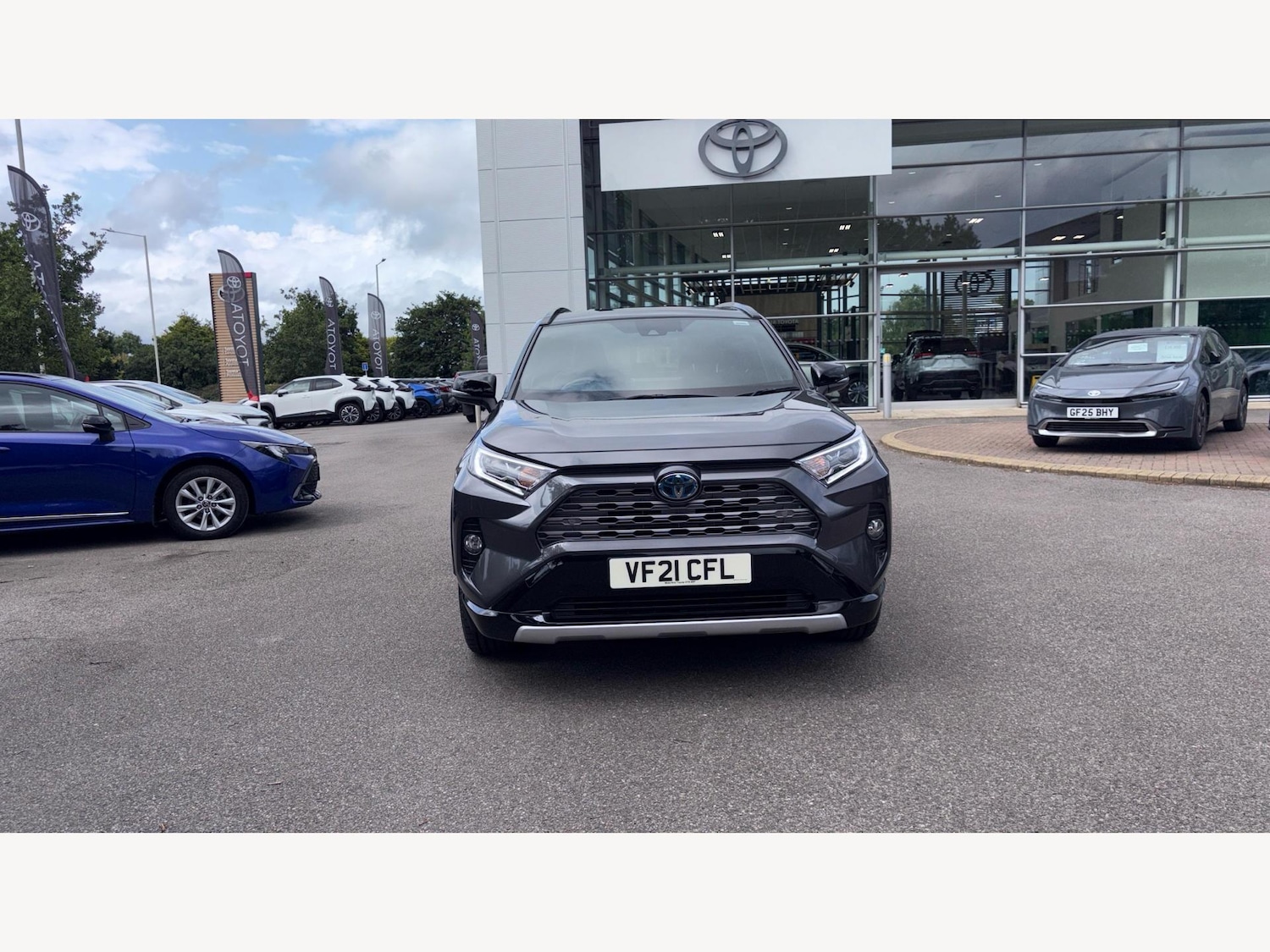 Used Toyota RAV4 2021 for sale - 76633005: Photo 17