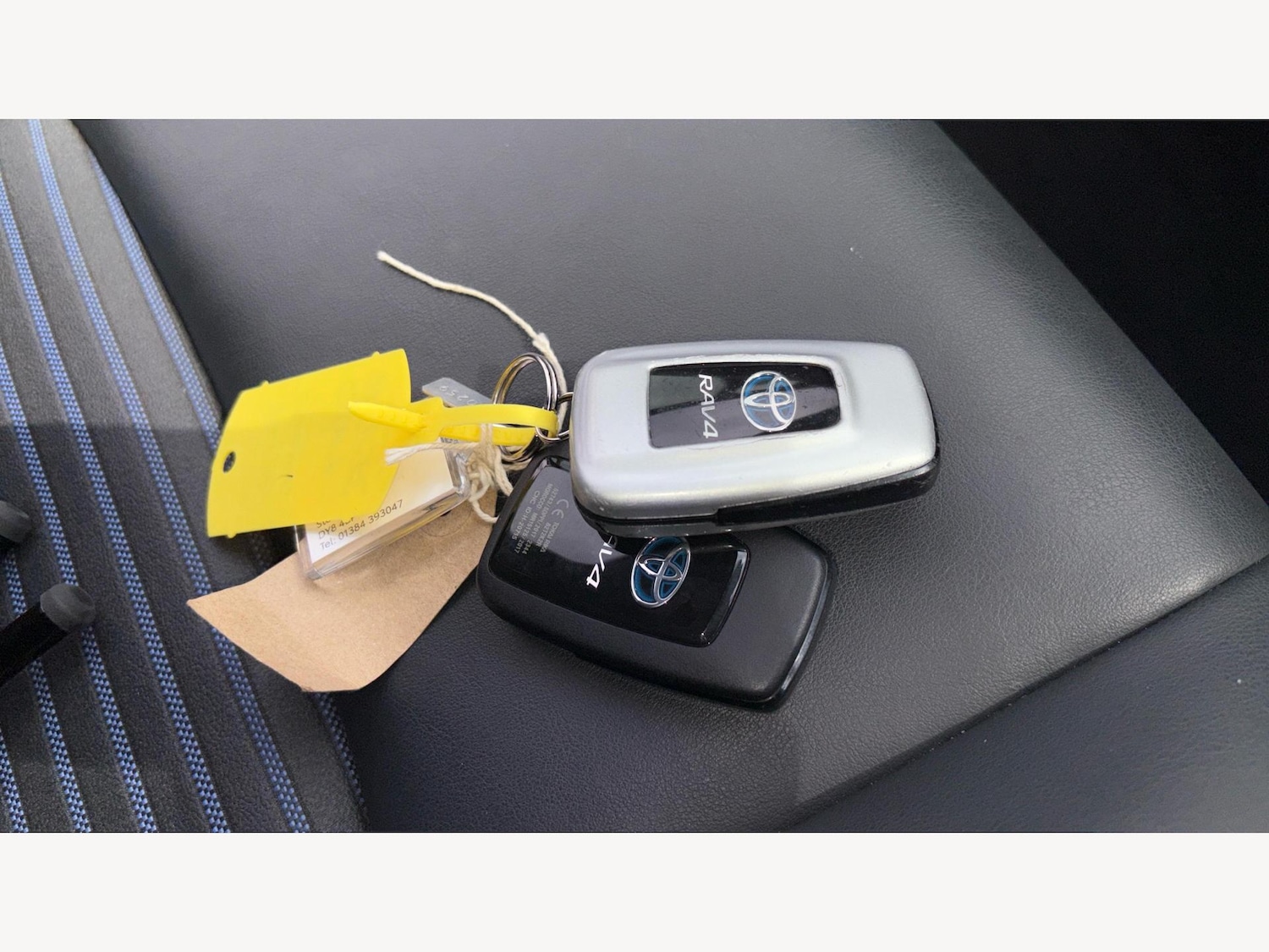 Used Toyota RAV4 2021 for sale - 76633005: Photo 31