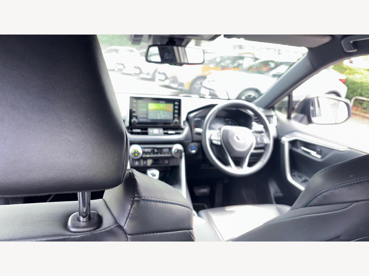 Used Toyota RAV4 2021 for sale - 76633005: Photo 7