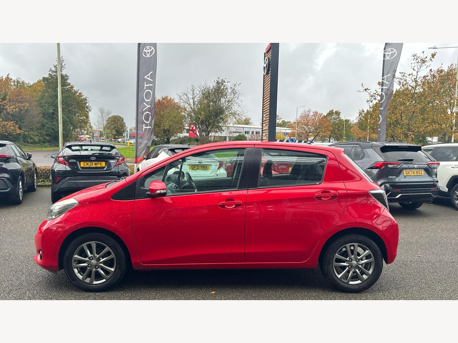 Used Toyota Yaris 2014 for sale - 76912740: Photo 19