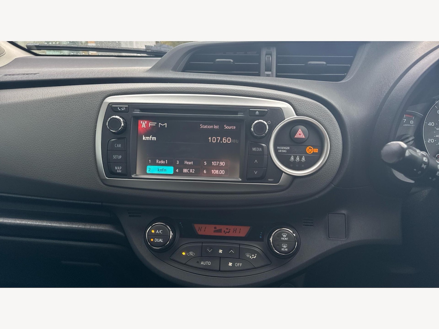 Used Toyota Yaris 2014 for sale - 76912740: Photo 9