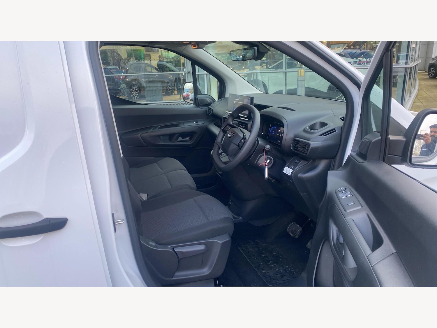 Used Toyota ProAce 2024 for sale - 77753867: Photo 13