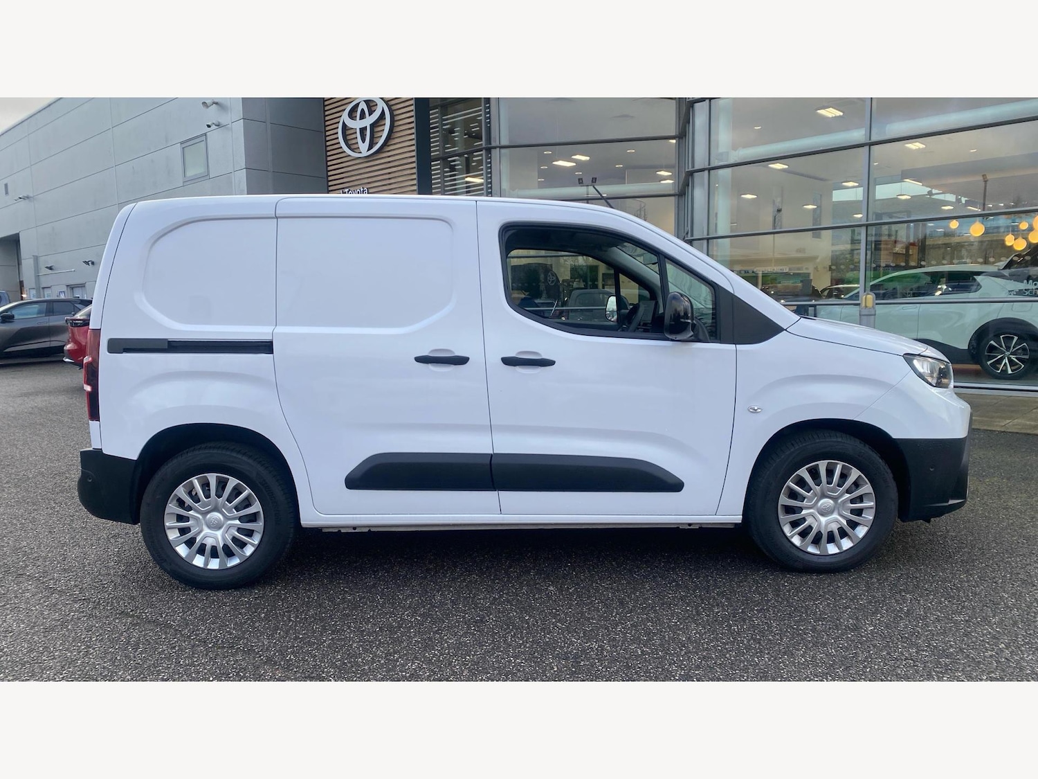 Used Toyota ProAce 2024 for sale - 77753867: Photo 18