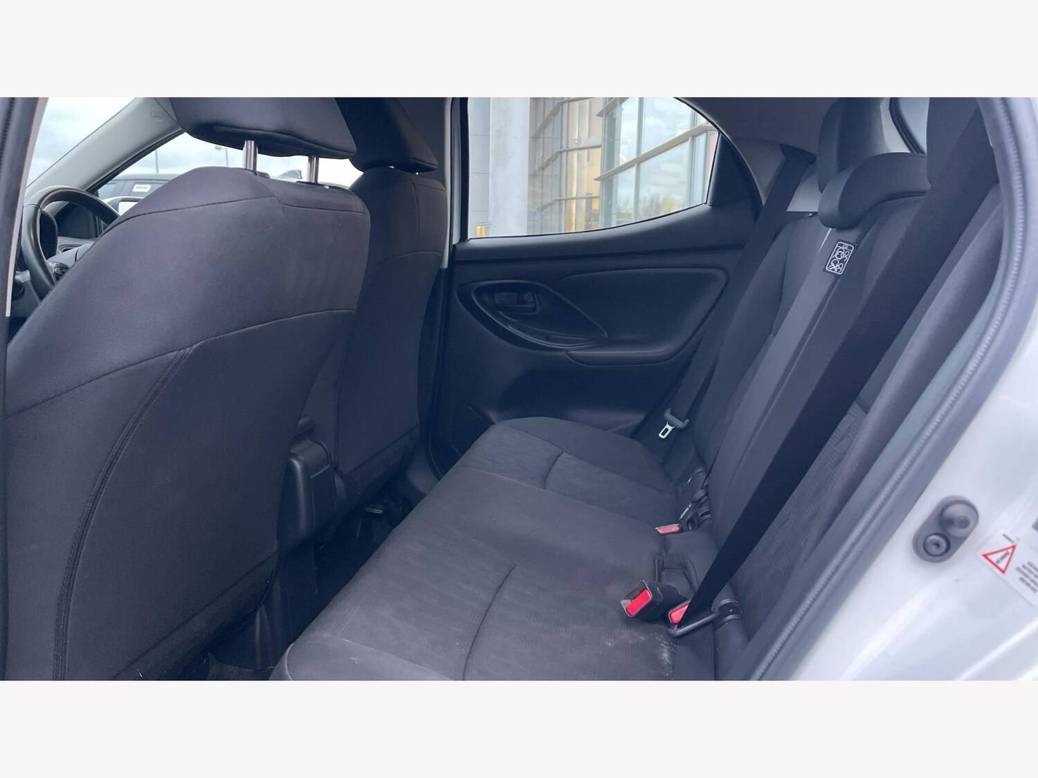 Used Toyota Yaris 2024 for sale - 77253639: Photo 15