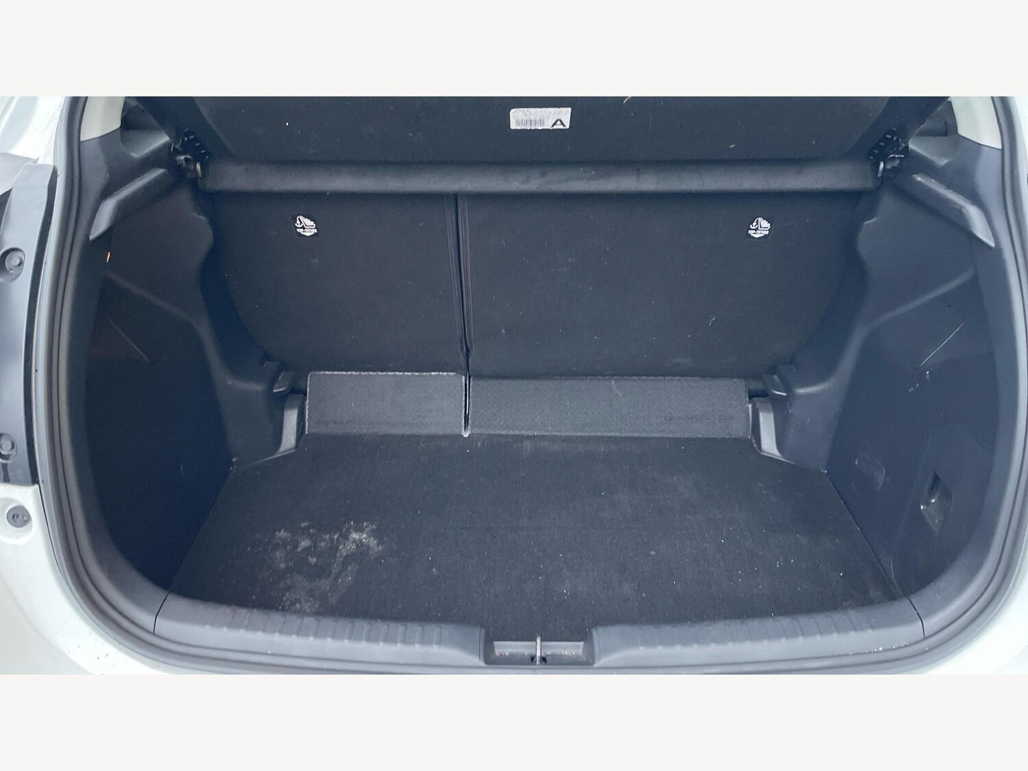 Used Toyota Yaris 2024 for sale - 77253639: Photo 16