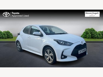 Used Toyota Yaris 2024 for sale - 77253639: Photo