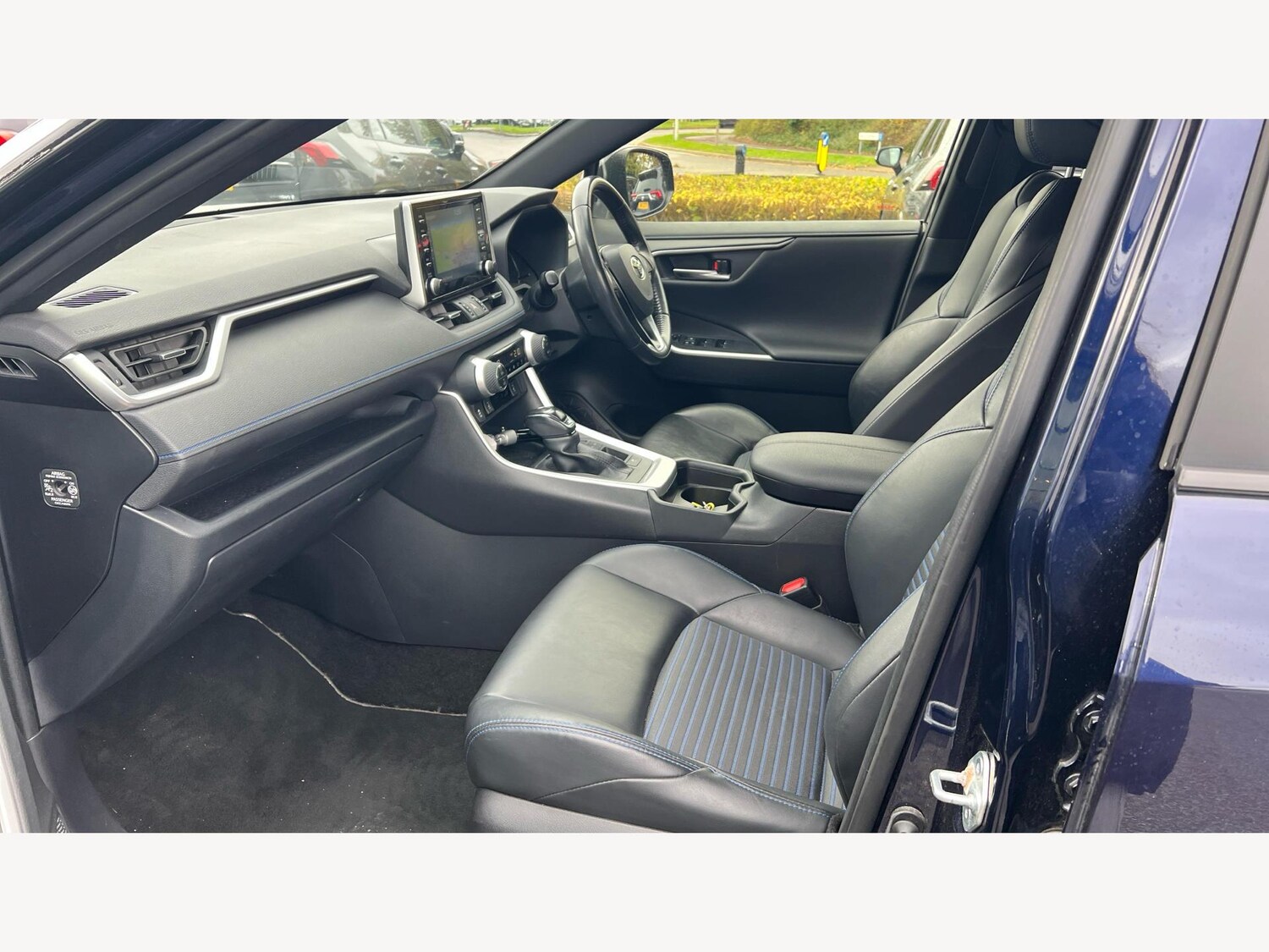 Used Toyota RAV4 2020 for sale - 76607441: Photo 12