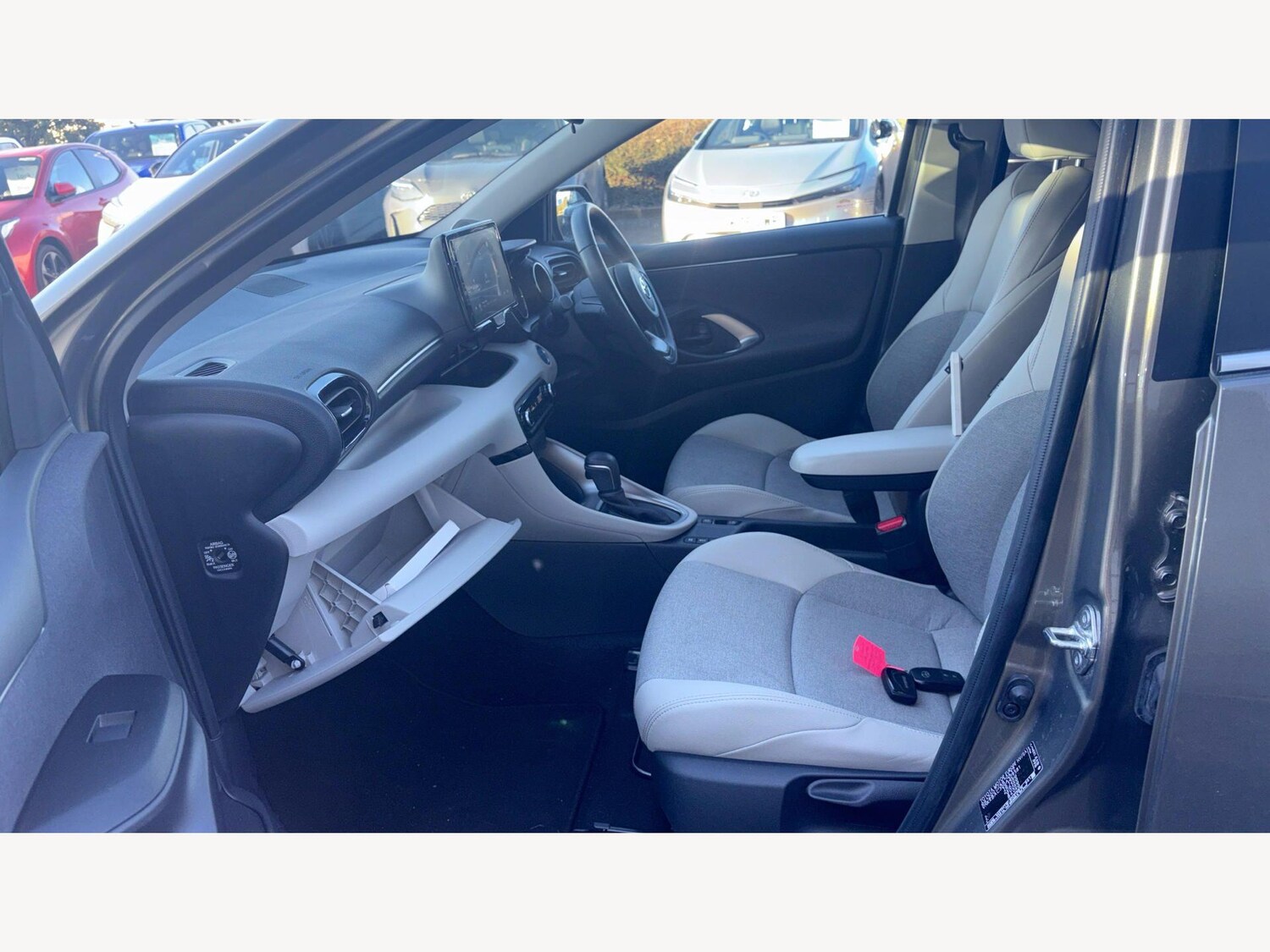 Used Toyota Yaris 2023 for sale - 77839968: Photo 12