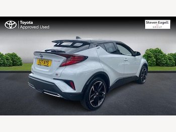 Used Toyota C-HR 2023 for sale - 78539375: Photo