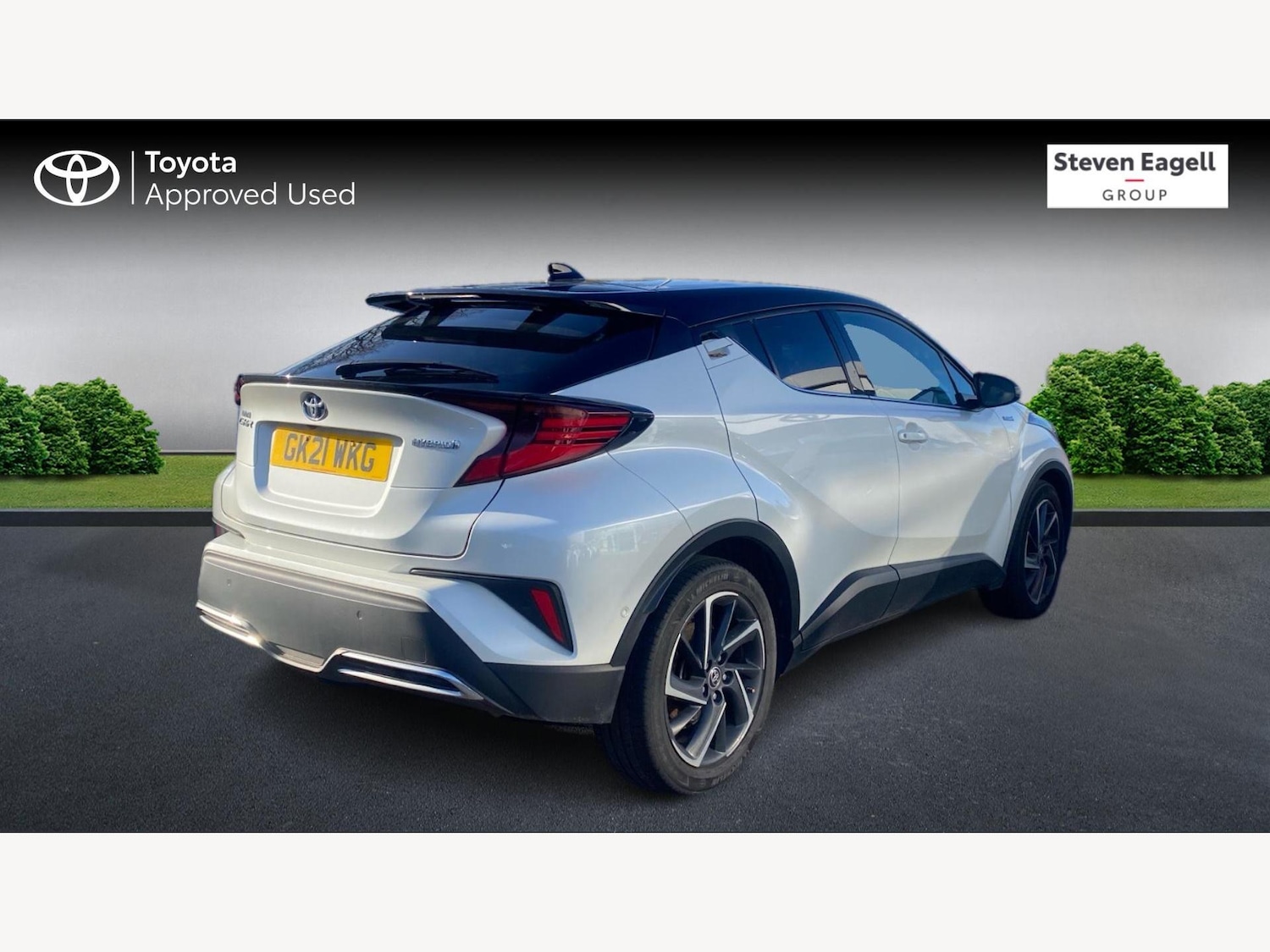 Used Toyota C-HR 2021 for sale - 76702356: Photo 2