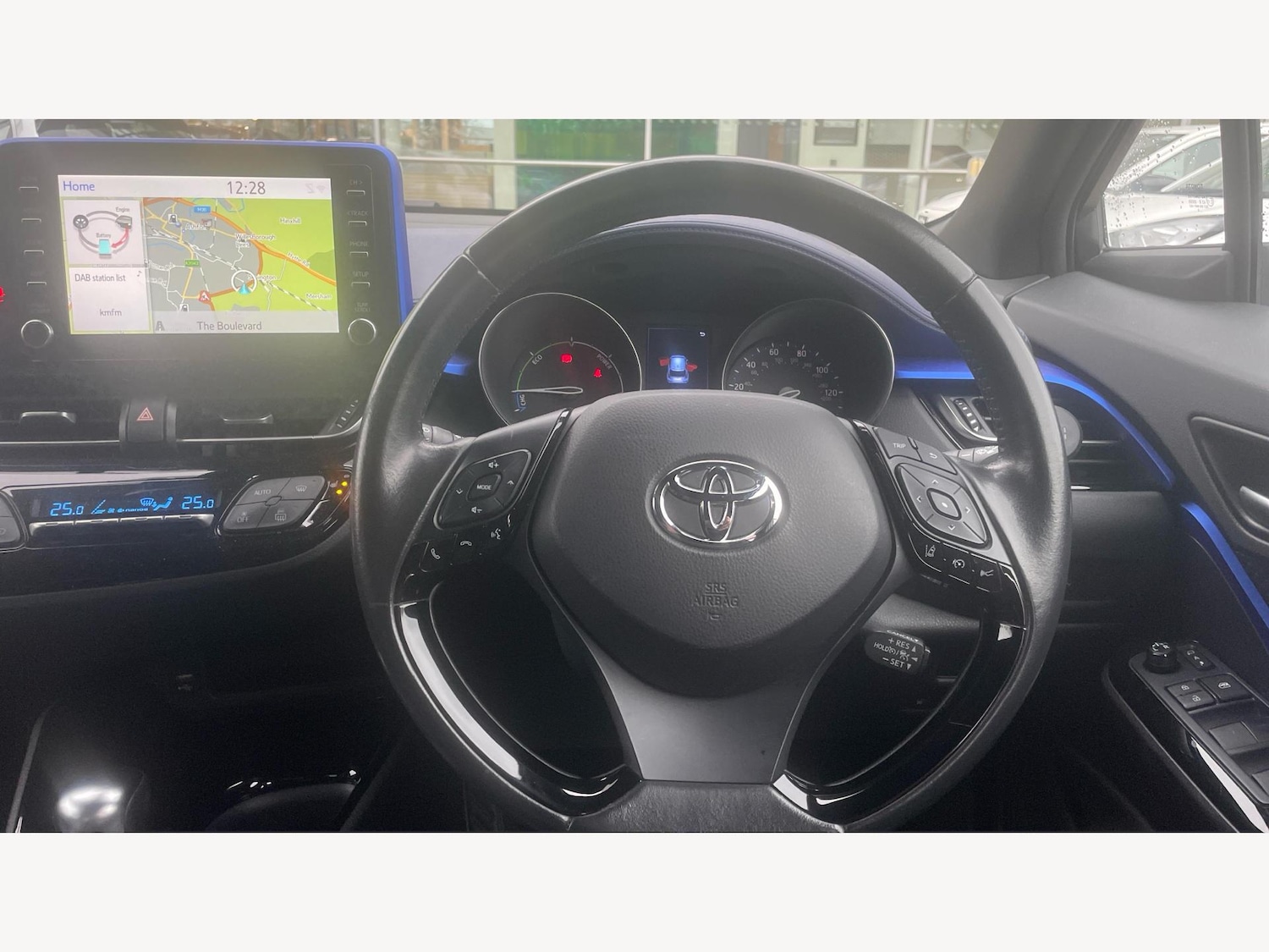Used Toyota C-HR 2021 for sale - 76702356: Photo 8