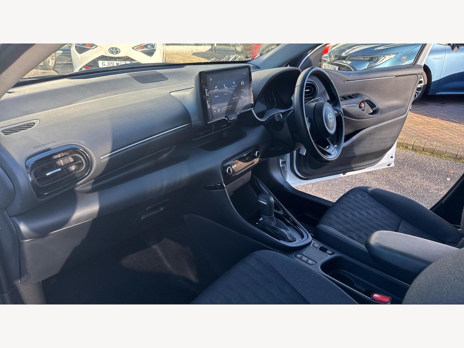 Used Toyota Yaris 2024 for sale - 76781323: Photo 12