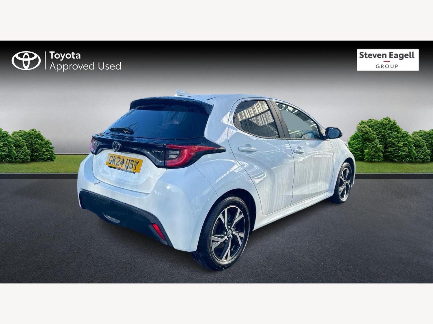 Used Toyota Yaris 2024 for sale - 76781323: Photo 2