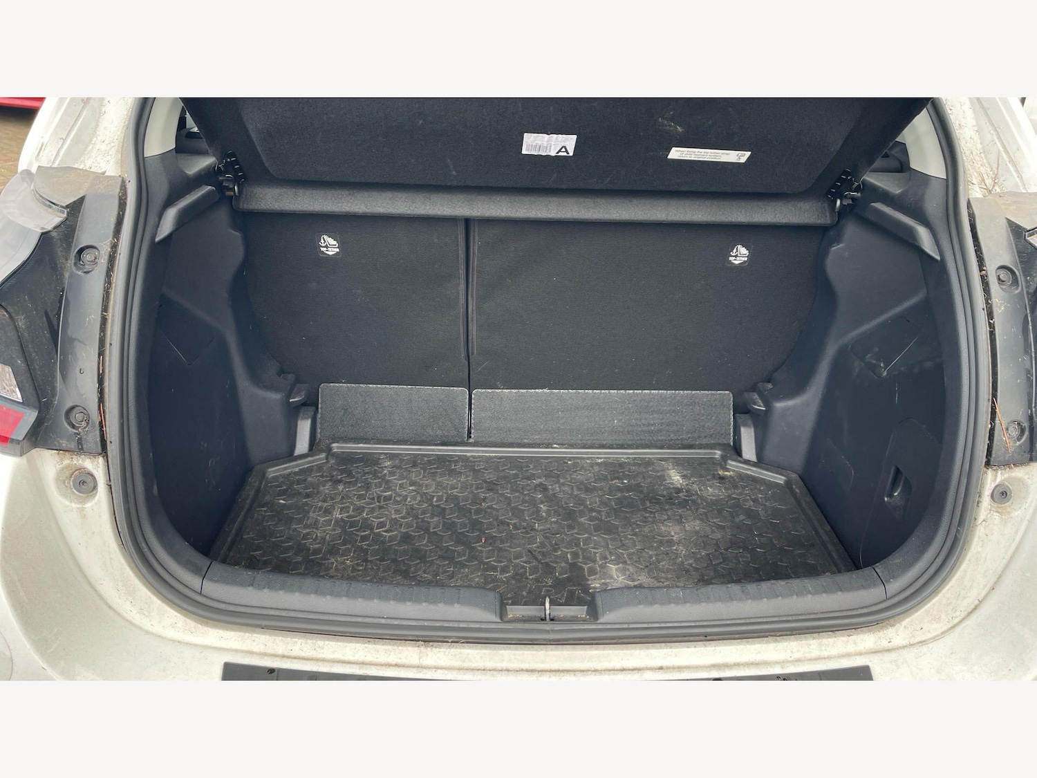 Used Toyota Yaris for sale - 78086350: Photo 16