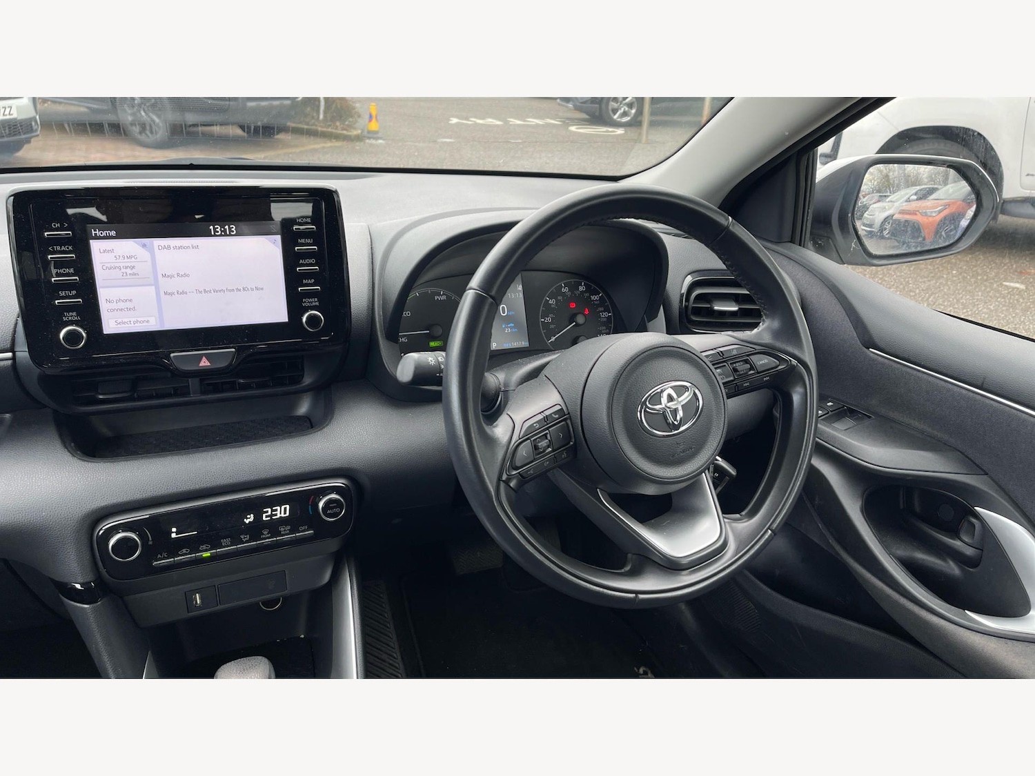 Used Toyota Yaris for sale - 78086350: Photo 8