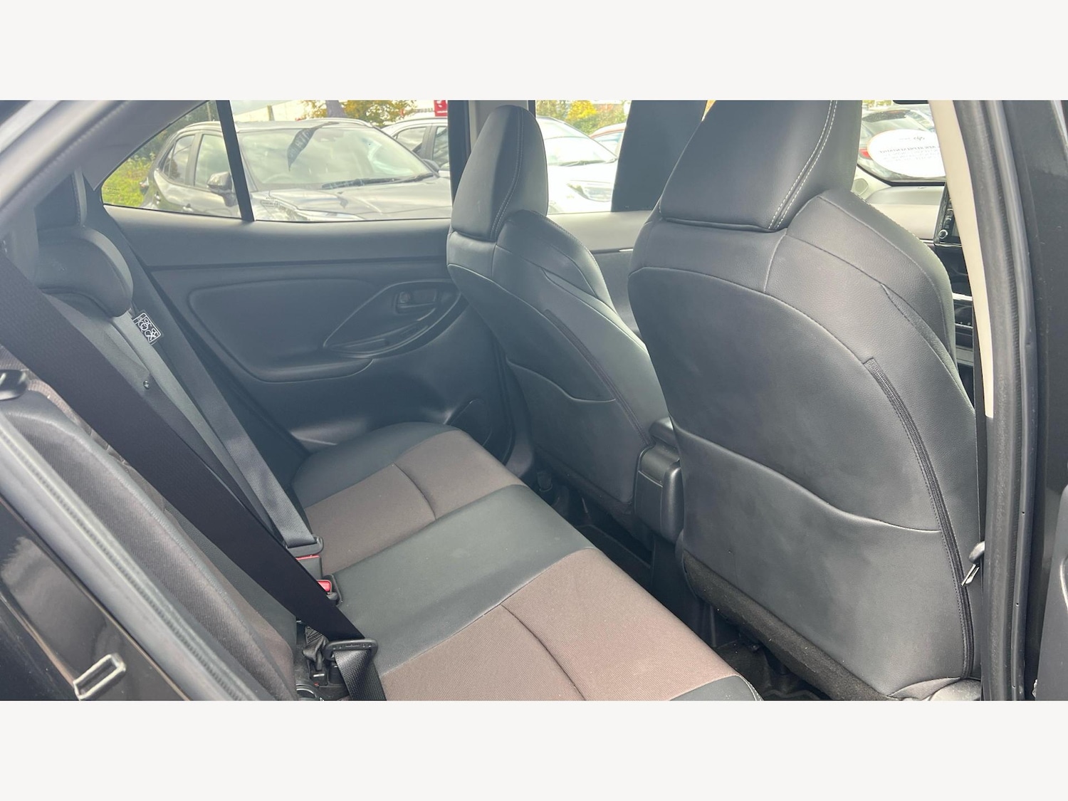 Used Toyota Yaris Cross 2024 for sale - 76485763: Photo 14