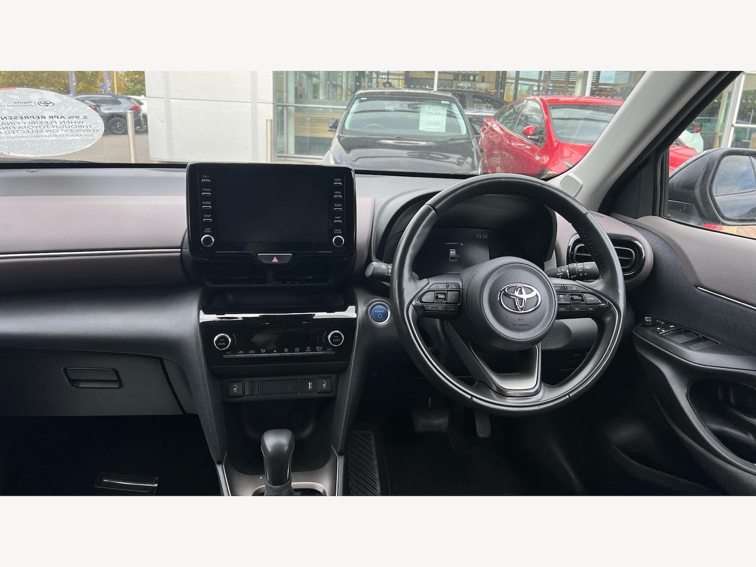 Used Toyota Yaris Cross 2024 for sale - 76485763: Photo 7