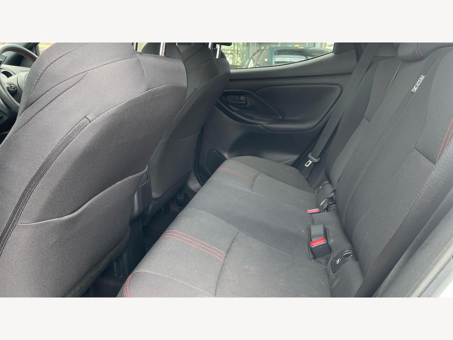 Used Toyota Yaris 2023 for sale - 76898279: Photo 15