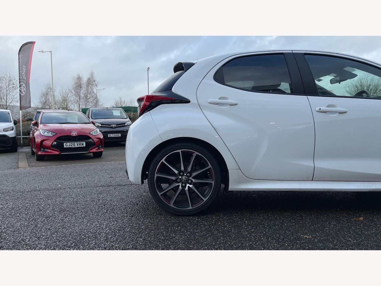 Used Toyota Yaris 2023 for sale - 76898279: Photo 20