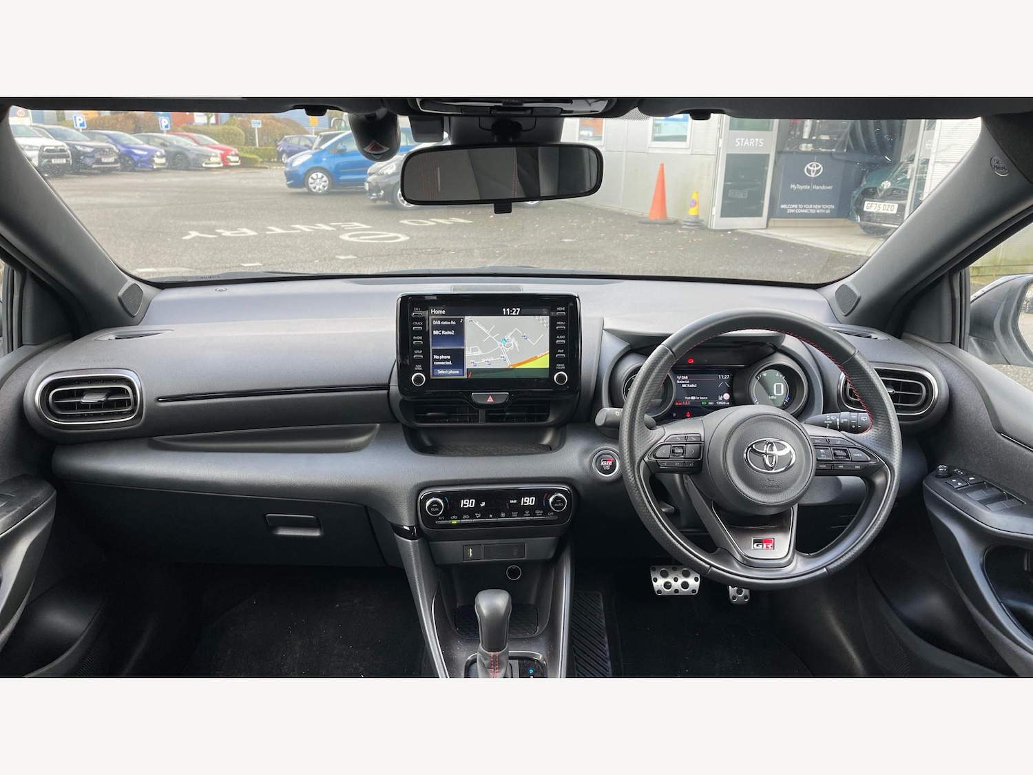 Used Toyota Yaris 2023 for sale - 76898279: Photo 7