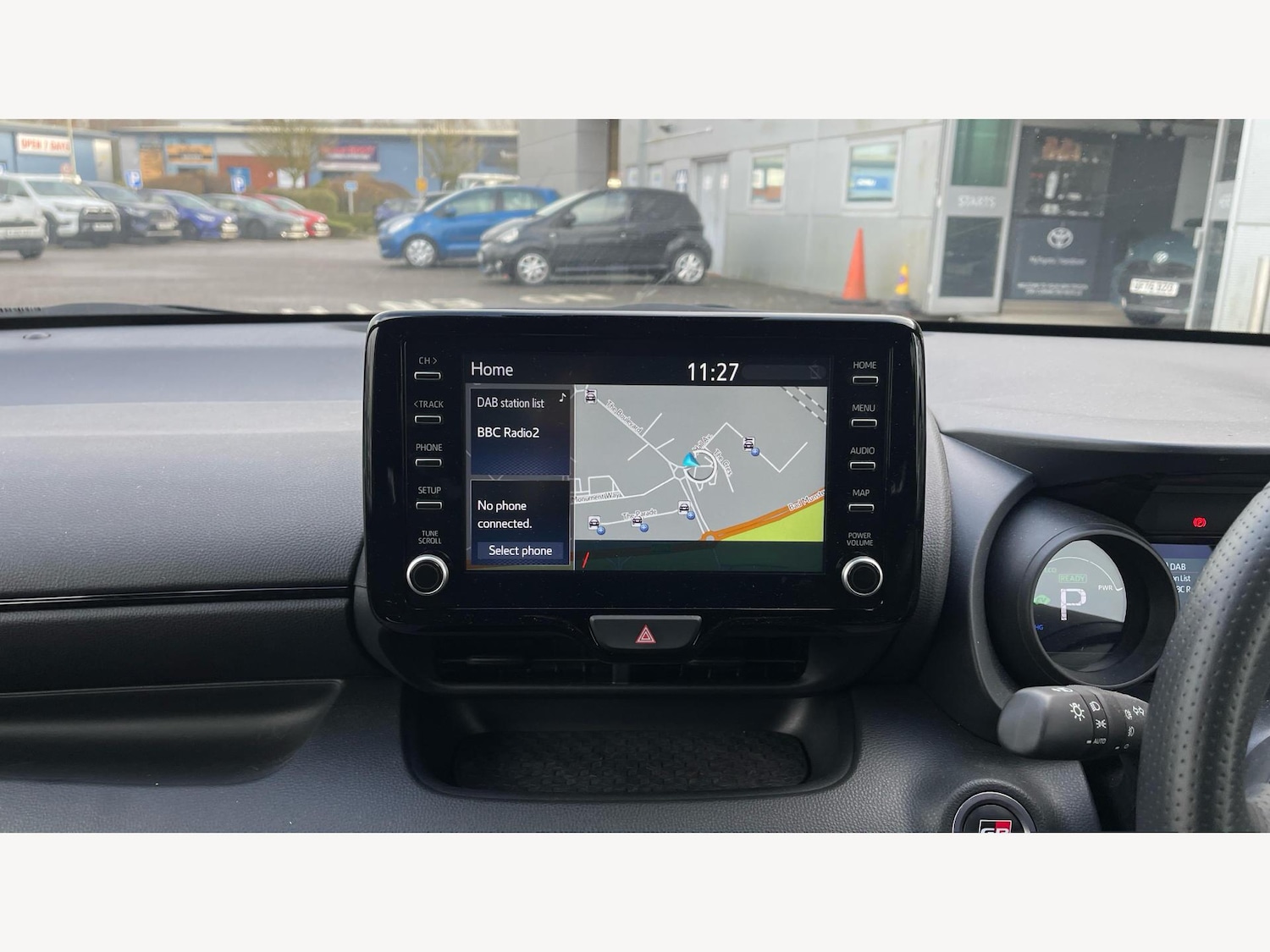 Used Toyota Yaris 2023 for sale - 76898279: Photo 9