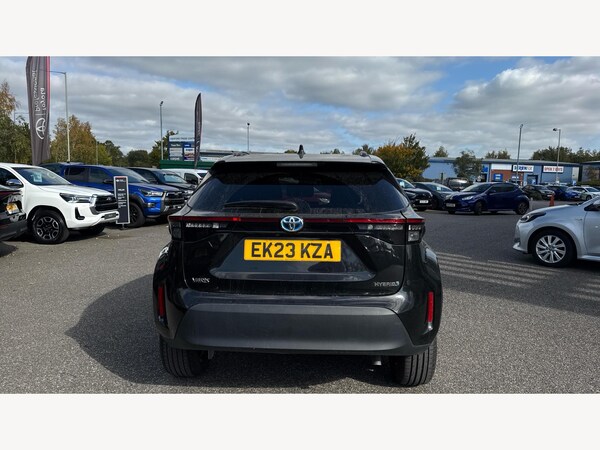 Used Toyota Yaris Cross 2023 for sale - 76270053: Photo 21