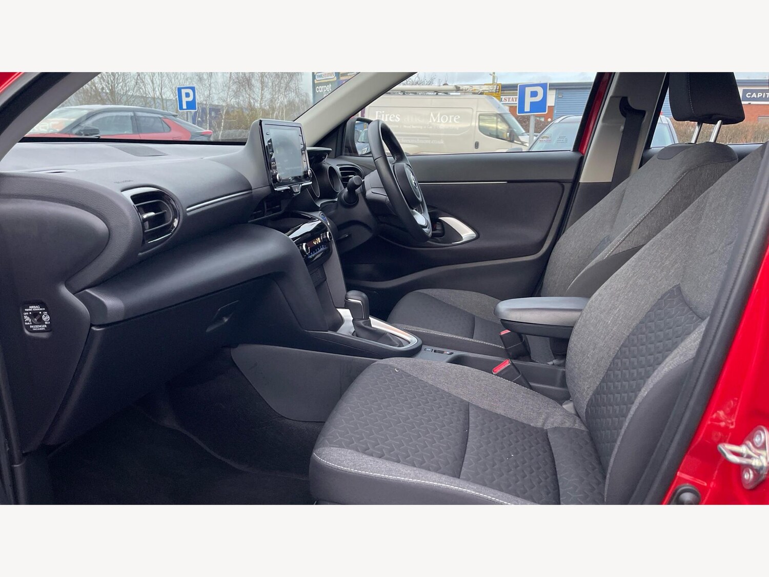 Used Toyota Yaris Cross for sale - 77214799: Photo 12