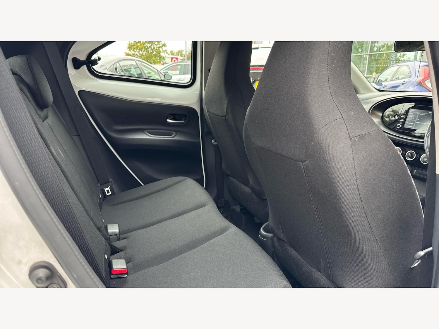 Used Toyota Aygo X 2023 for sale - 76189702: Photo 14
