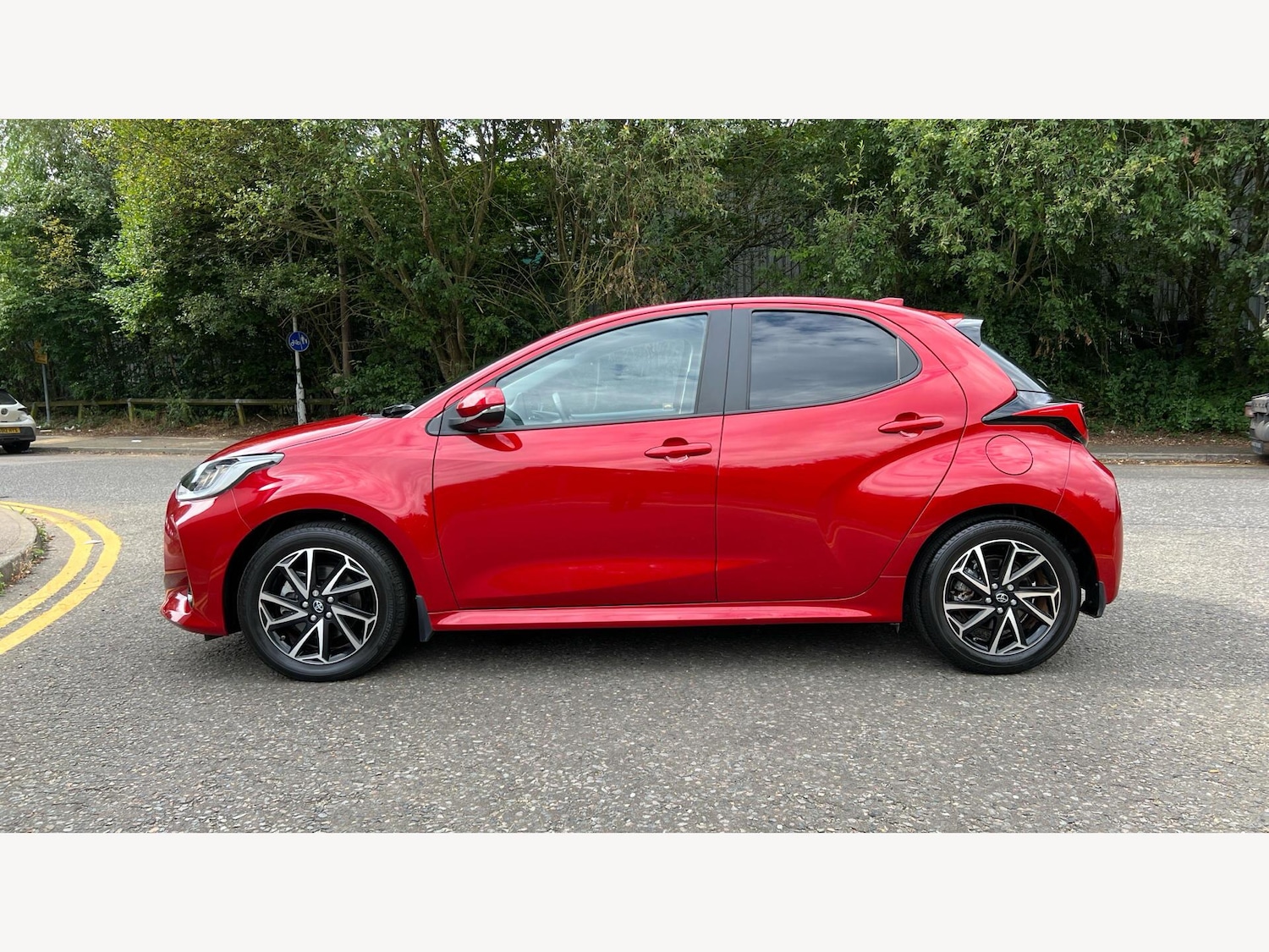 Used Toyota Yaris for sale - 77175094: Photo 19