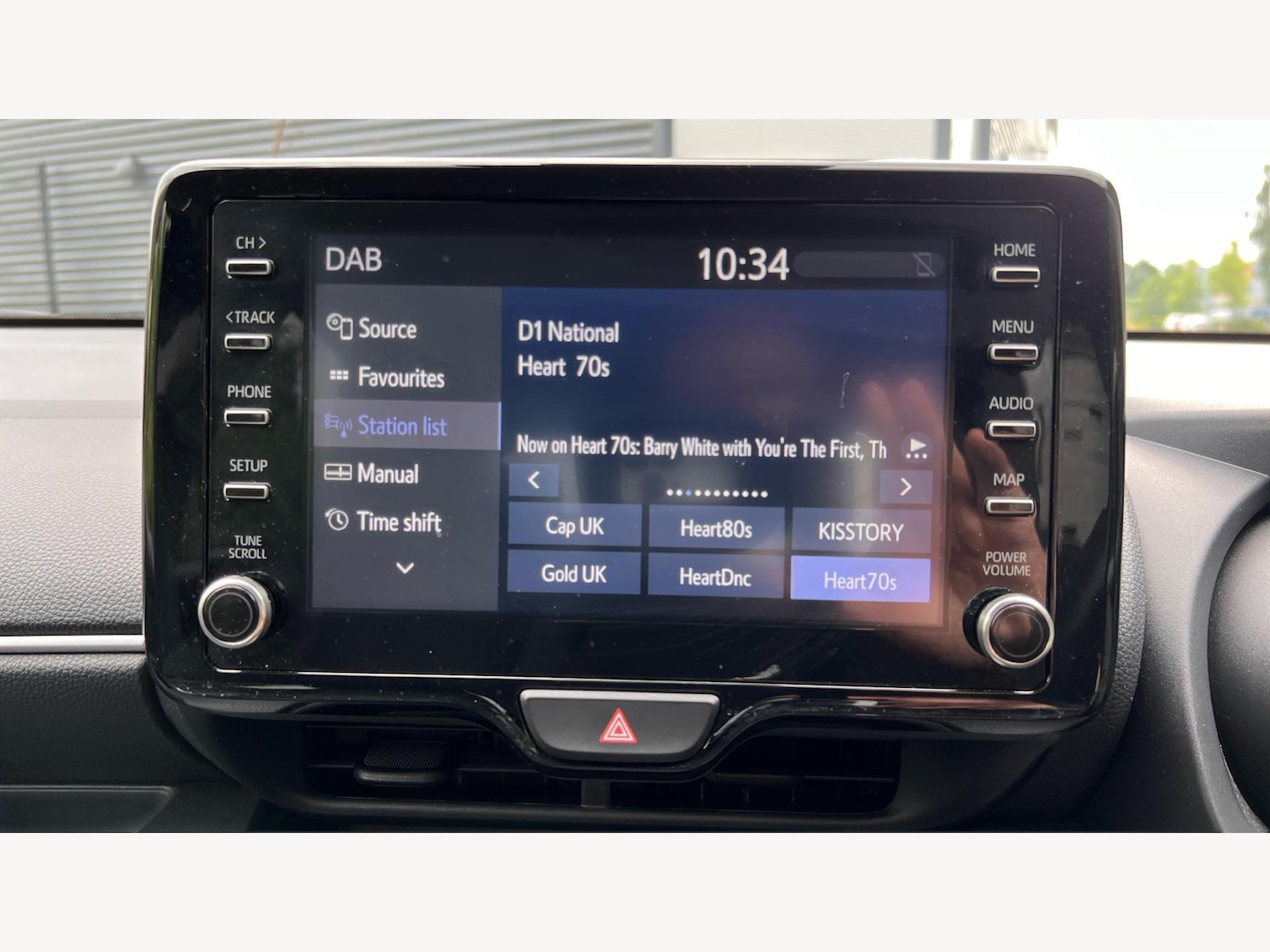 Used Toyota Yaris for sale - 77175094: Photo 25