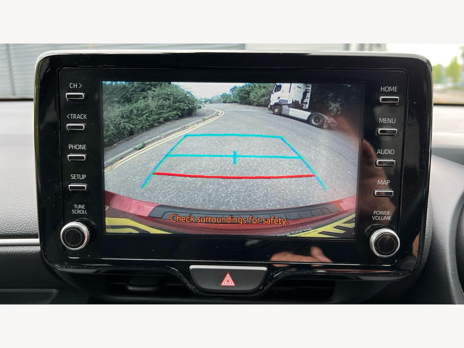 Used Toyota Yaris for sale - 77175094: Photo 26