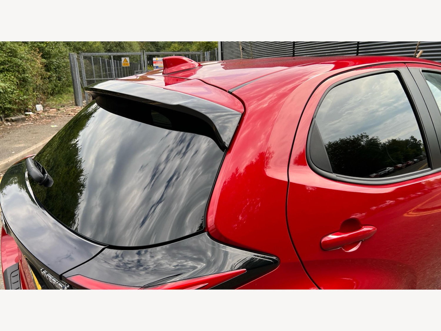 Used Toyota Yaris for sale - 77175094: Photo 28