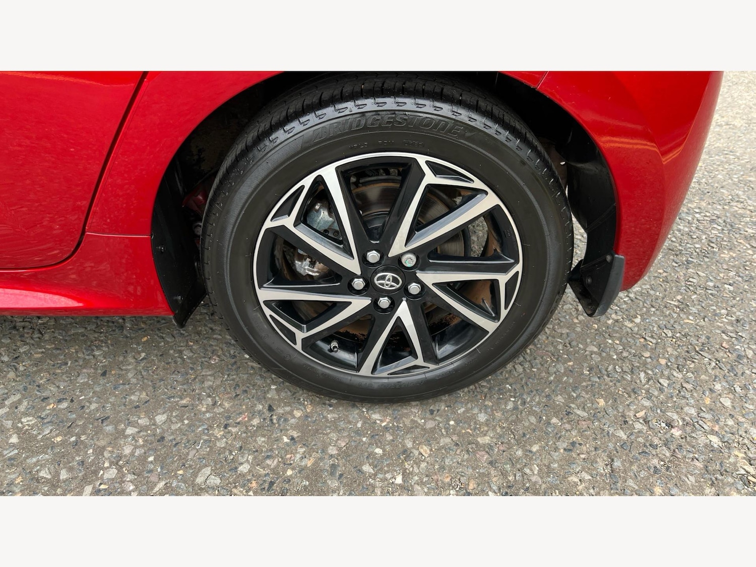 Used Toyota Yaris for sale - 77175094: Photo 31