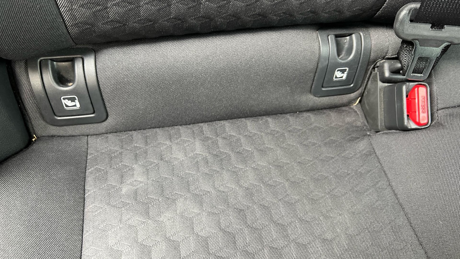 Used Toyota Yaris for sale - 77175094: Photo 35