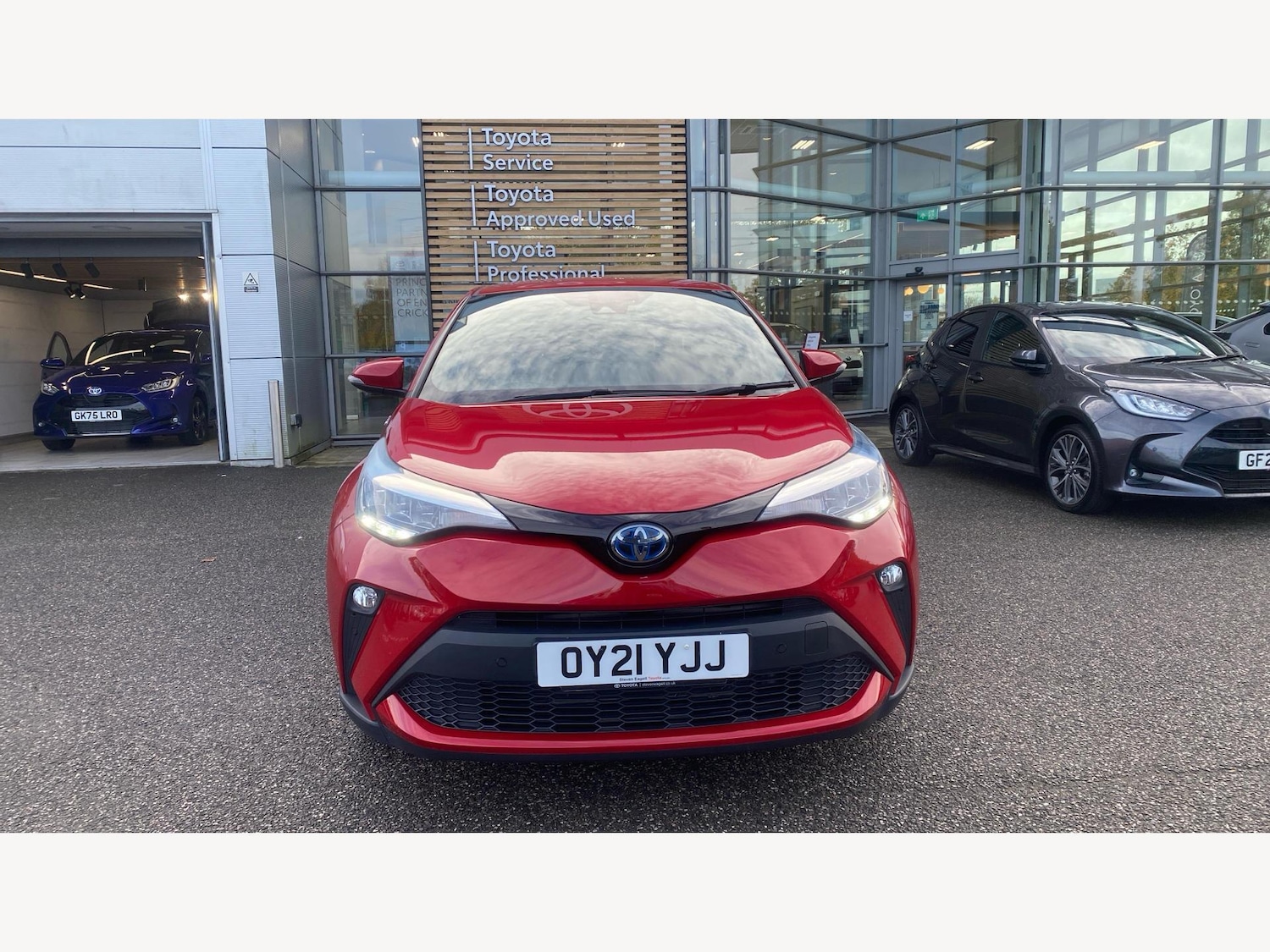 Used Toyota C-HR 2021 for sale - 76612919: Photo 17