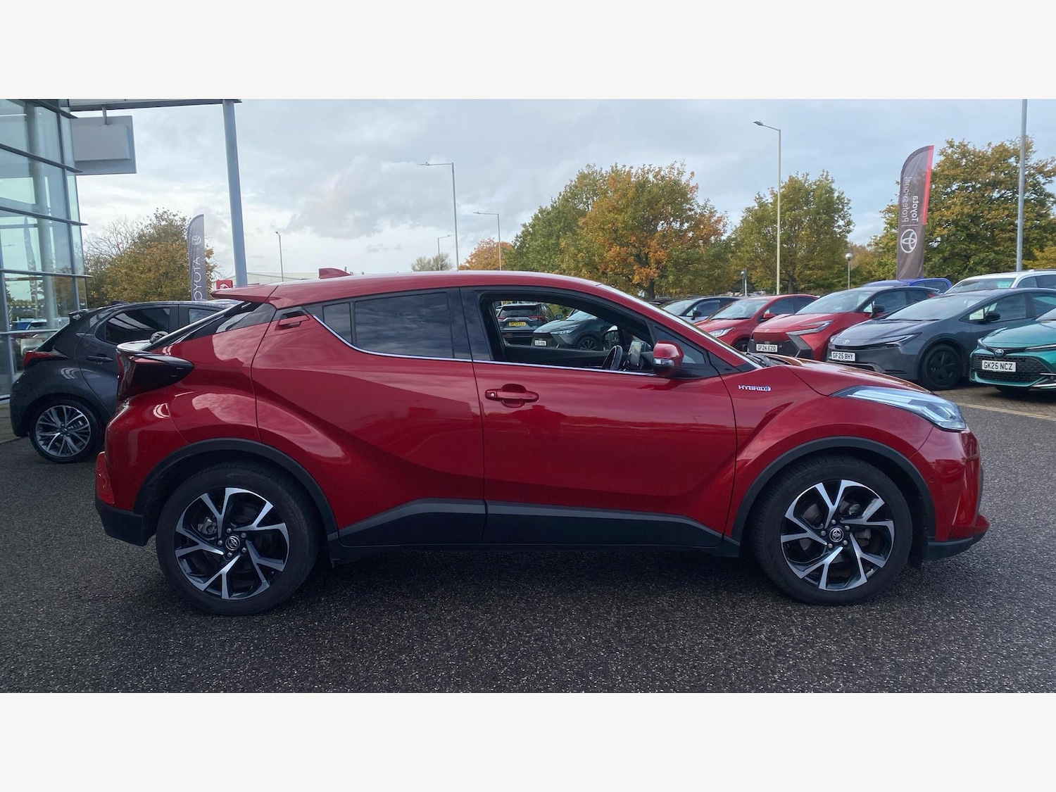 Used Toyota C-HR 2021 for sale - 76612919: Photo 18