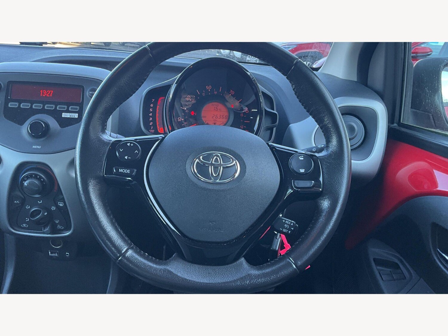 Used Toyota AYGO for sale - 77940668: Photo 8