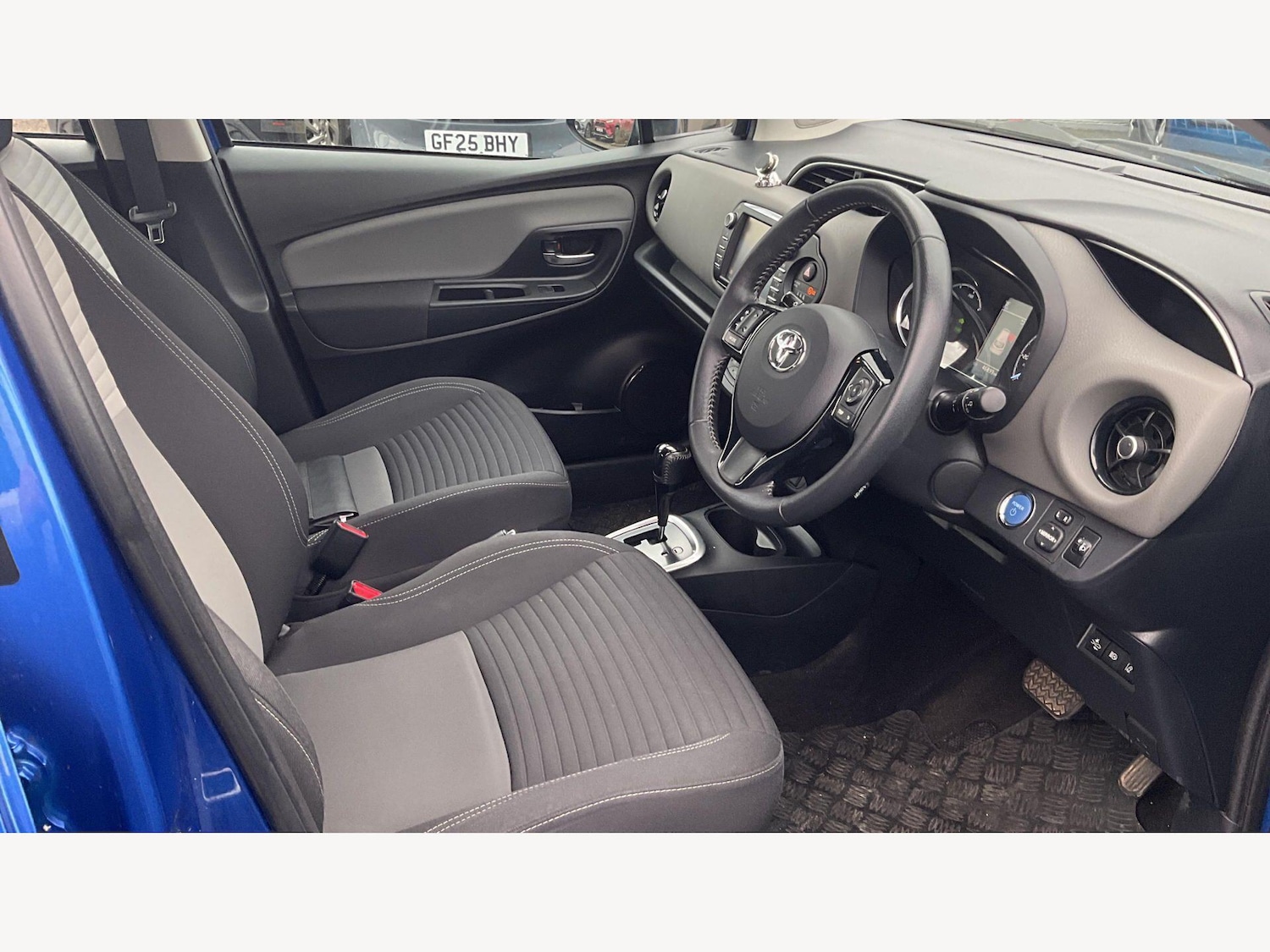 Used Toyota Yaris 2020 for sale - 78072130: Photo 13