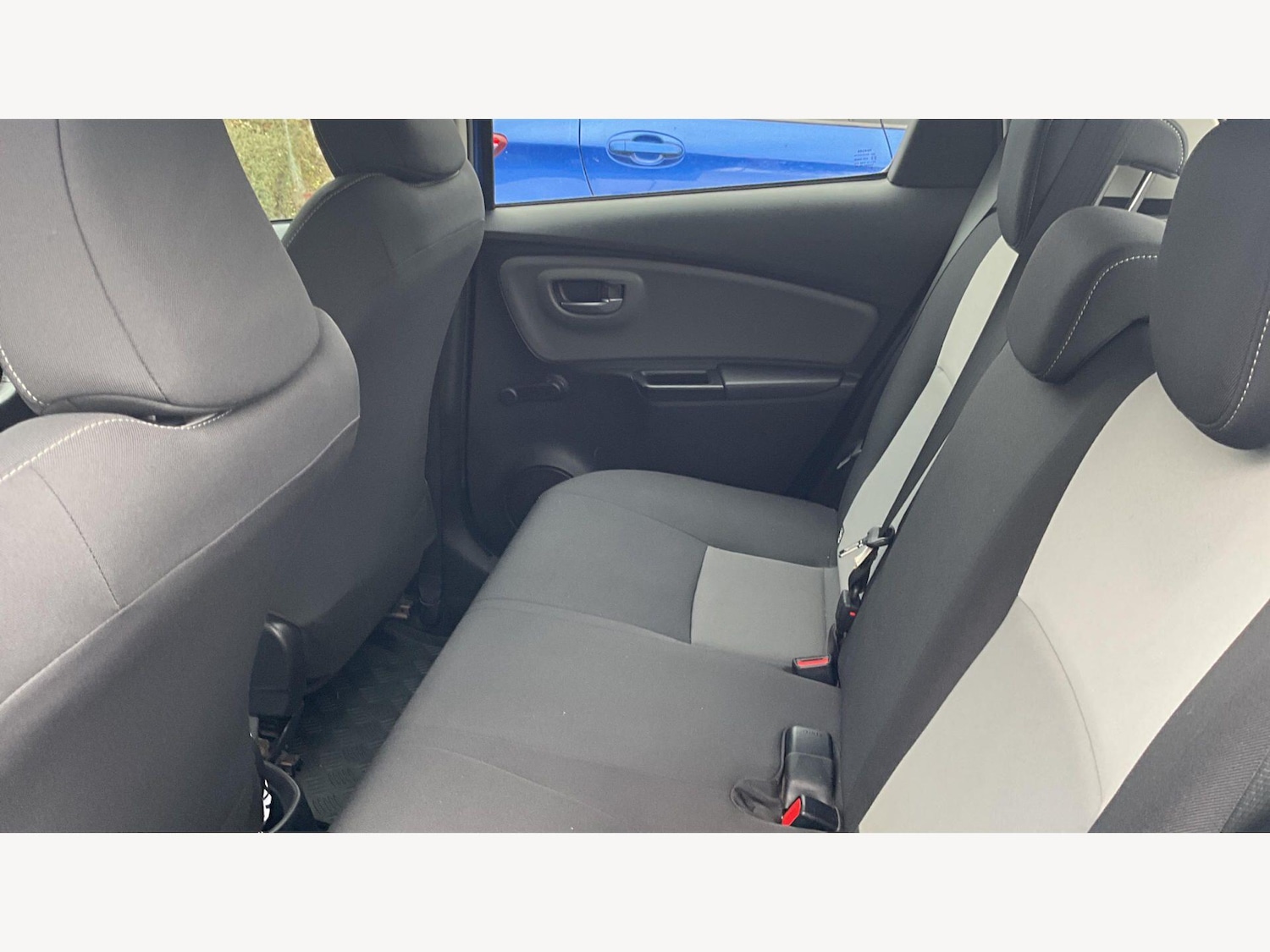 Used Toyota Yaris 2020 for sale - 78072130: Photo 15