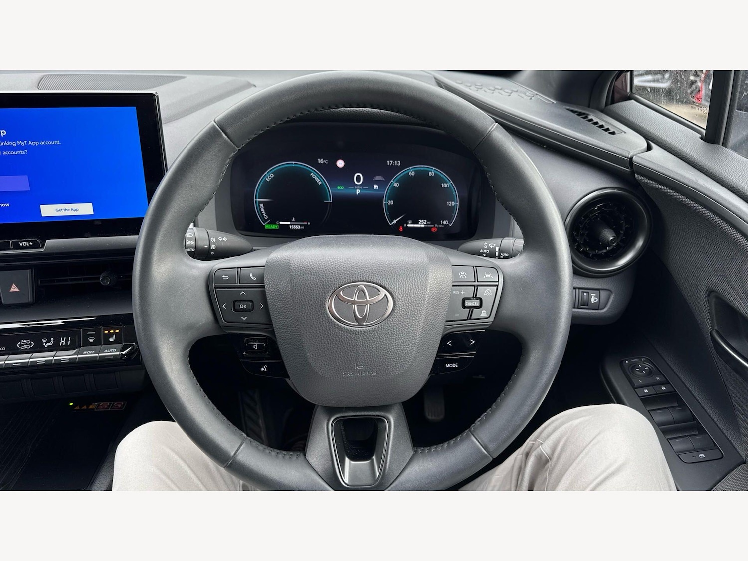 Used Toyota C-HR for sale - 78214589: Photo 8
