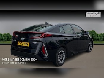 Used Toyota Prius 2022 for sale - 76159105: Photo 4