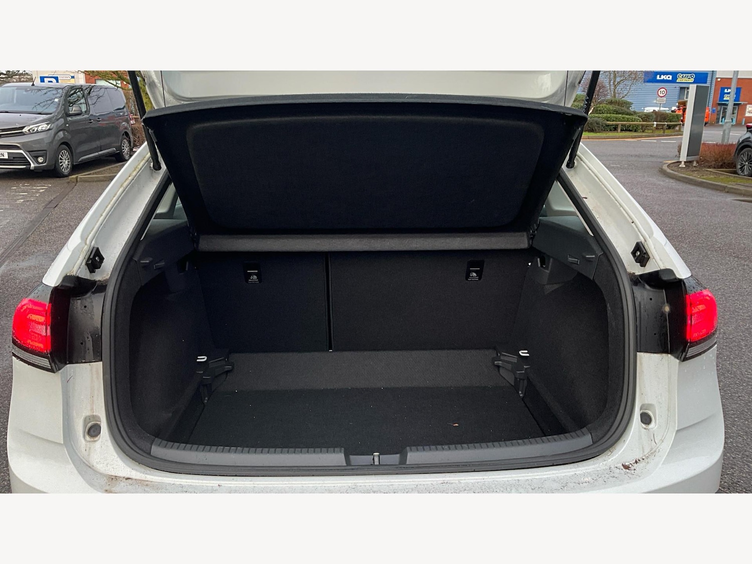 Used Volkswagen Taigo 2024 for sale - 77538463: Photo 16