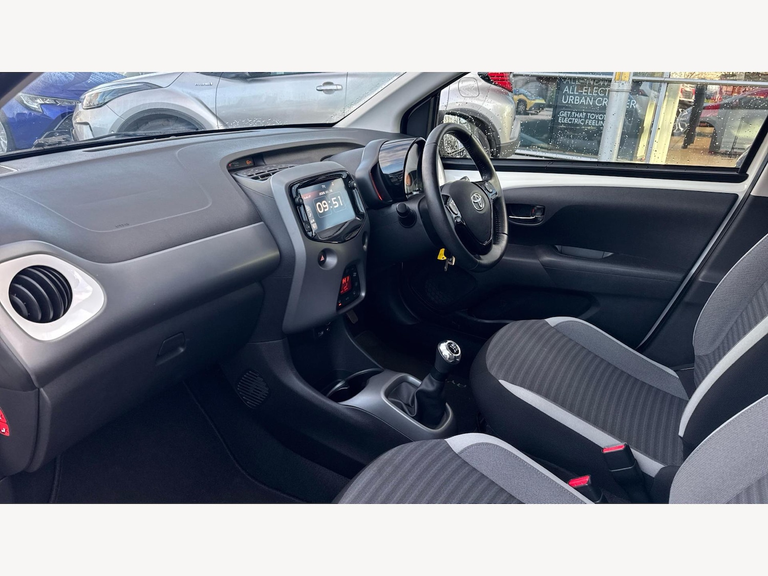 Used Toyota AYGO 2019 for sale - 77454800: Photo 12